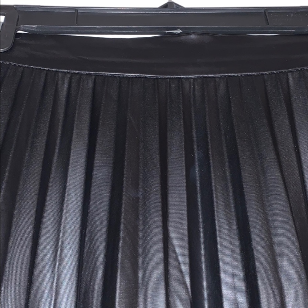 Zara Woman faux leather pleated midi skirt